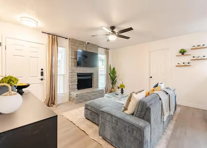 Holiday home 7 Min To Brushy Creek Retreat 3br With Office